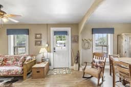 The Cowboy House - Rustic charm