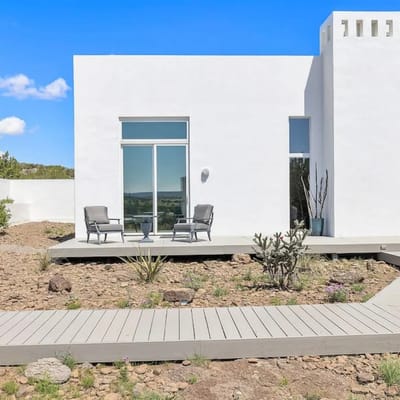 Kingfisher – Modern inside, gorgeous outside